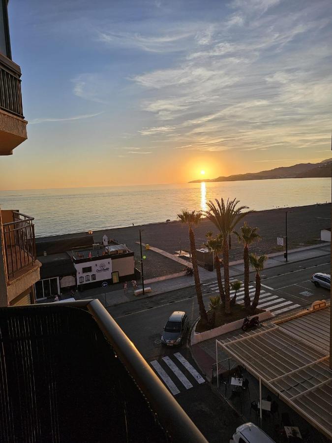 Apartamento En Primera Línea De Playa Salobreña Exterior foto
