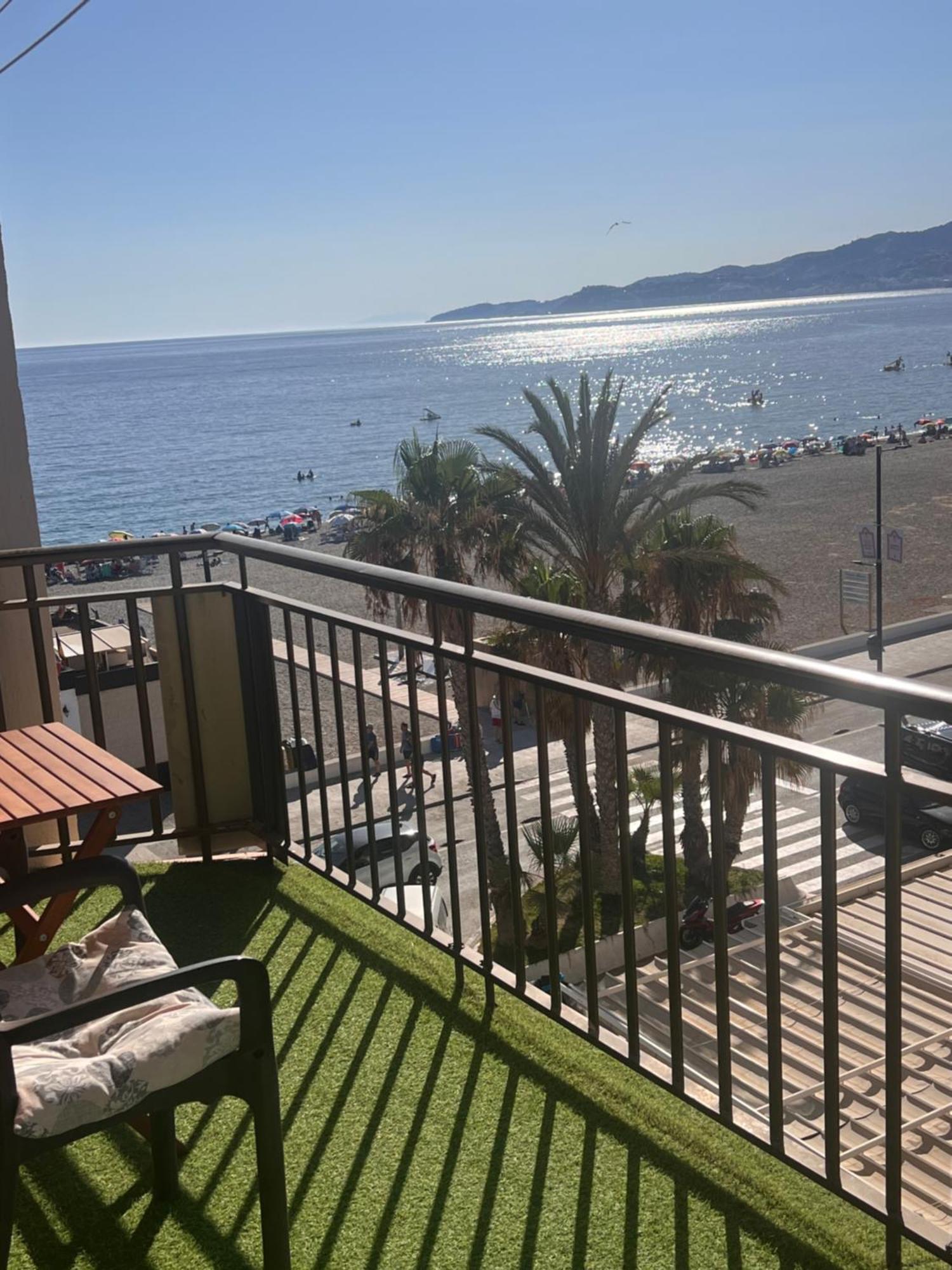 Apartamento En Primera Línea De Playa Salobreña Exterior foto