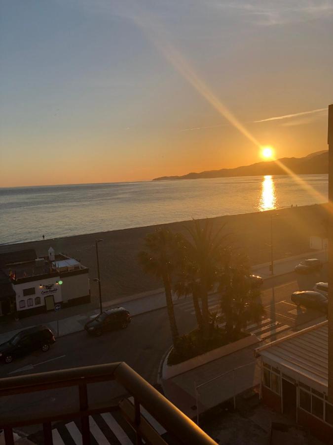 Apartamento En Primera Línea De Playa Salobreña Exterior foto